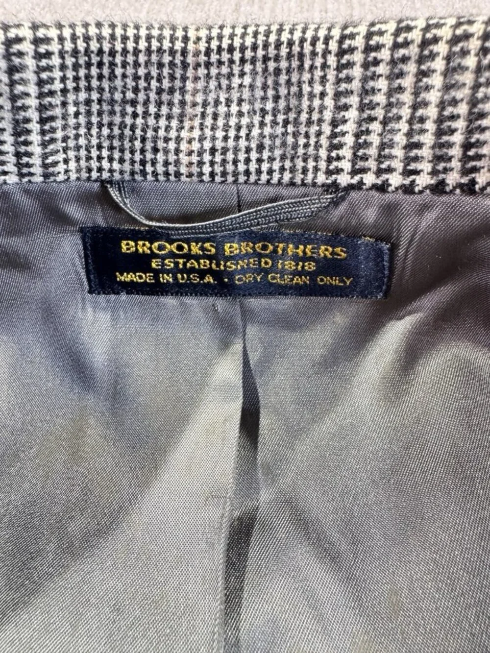 Vintage Brooks Brothers Men’s 42 Blazer Sport Coat Houndstooth Plaid Camel Hair